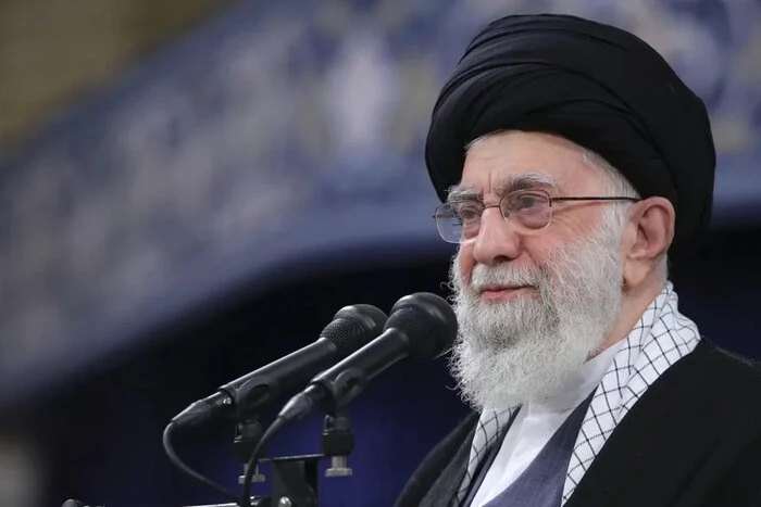 Supreme Leader of Iran: Our country never surrenders