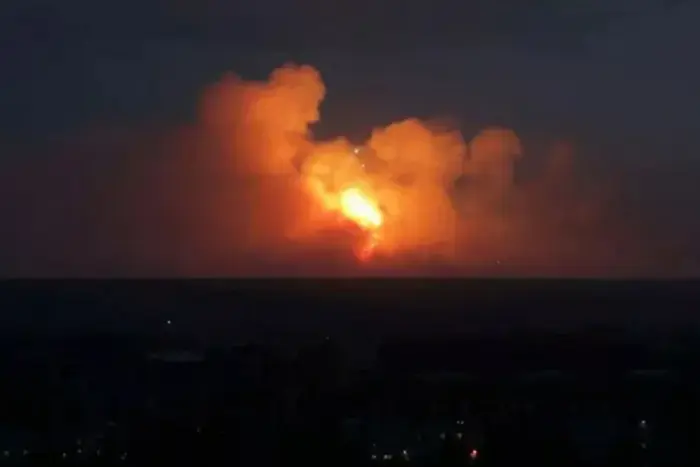 Дроны атаковали Курск: вспыхнул пожар, есть повреждения
