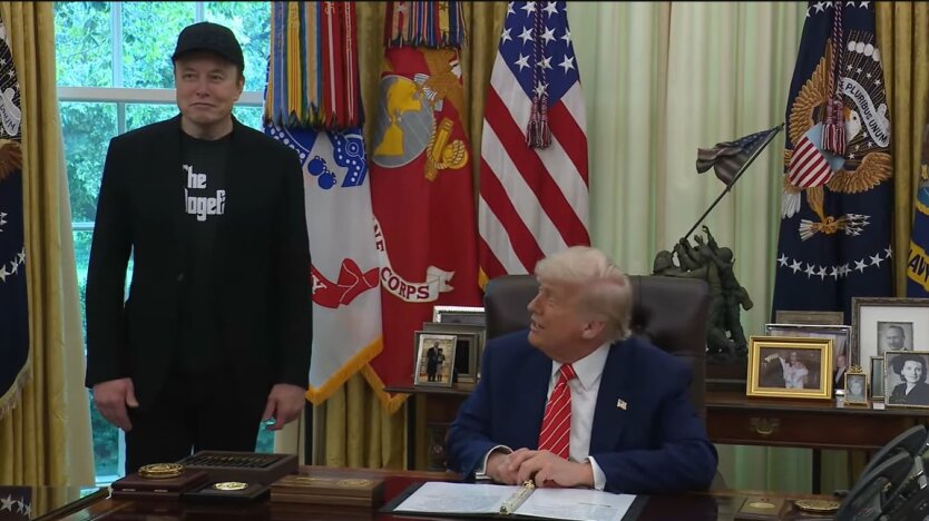 Трамп назвав Зеленського 'впертим' та висловив розчарування діями Путіна