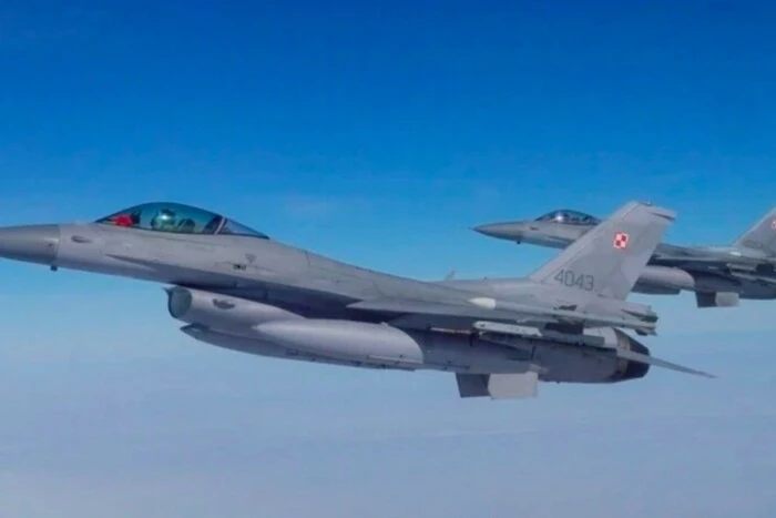 Poland raised its military aviation due to the attack on Ukraine