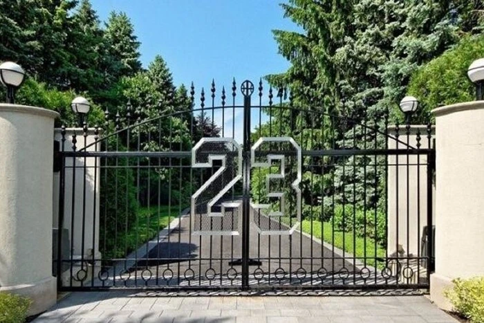 Former luxurious mansion of Jordan with 17 bathrooms is available for rent: details