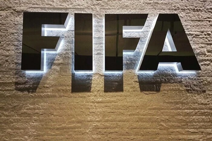 ФІФА відмовилася показувати антирасистські гасла на клубному чемпіонаті світу – ЗМІ