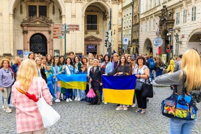 Wie ukrainische Flüchtlinge die Wirtschaft Tschechiens beeinflussen: Meinung des Ministers