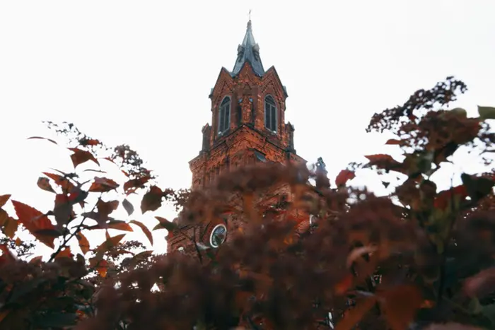 In der russischen Stadt Wladimir zwang die Staatsanwaltschaft, das Bild von Kliment Schептицкий aus der Kirche zu entfernen