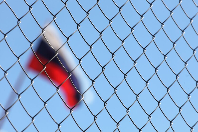 Вечеринки закончена: The Spectator развенчал миф о 'экономическом чуде' Путина