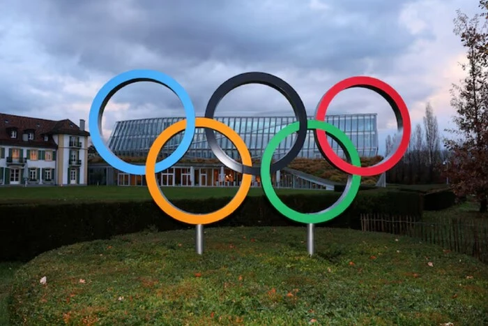 МОК закликав спортивні федерації допустити росіян до змагань у нейтральному статусі