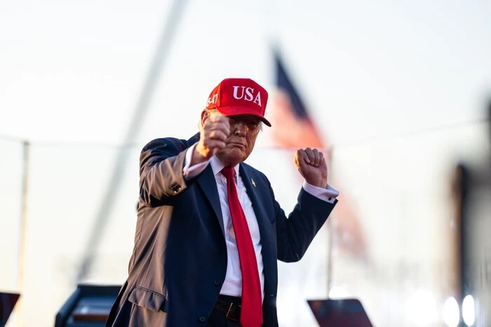 Ulubiona gazeta Trumpa zwróciła się do niego o wsparcie dostaw broni dla Ukrainy