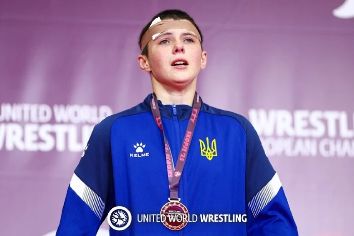 Украинские борцы завоевали четыре награды чемпионата Европы U17
