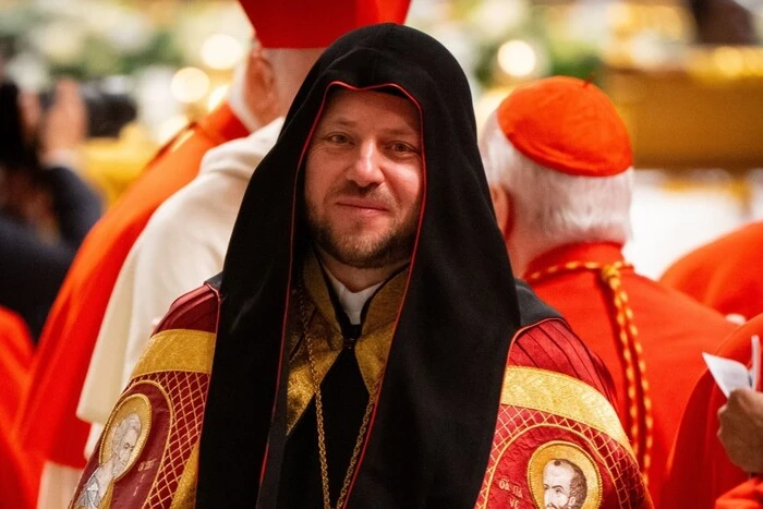 Cardinal talks about the election of the Pope