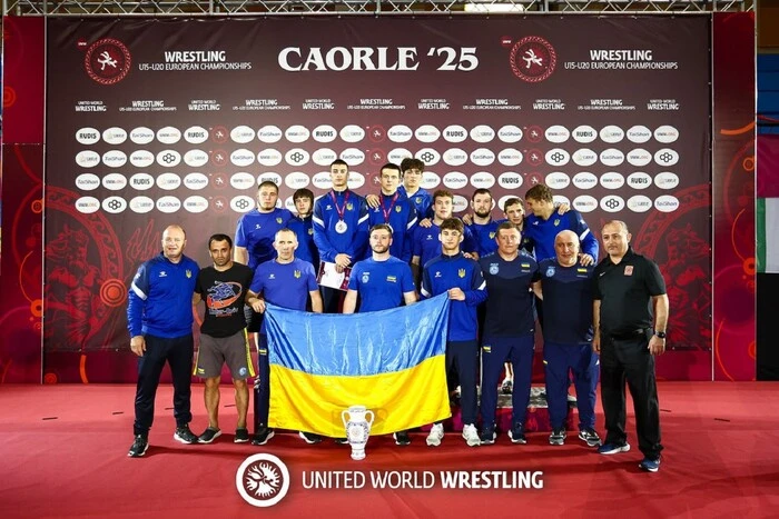 The Ukrainian national wrestling team took third place at the U20 European Championship