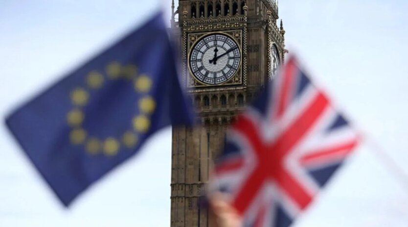 Two flags of Britain and the EU