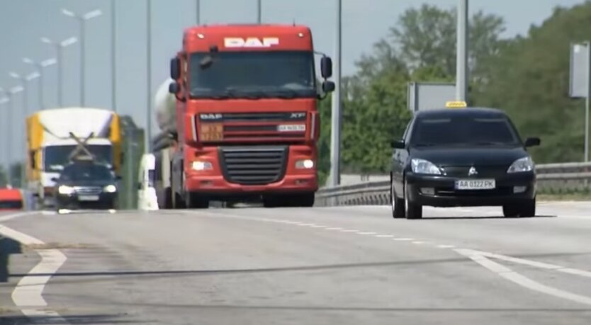 Rząd przeznaczył 2,8 miliarda UAH na drogi publiczne