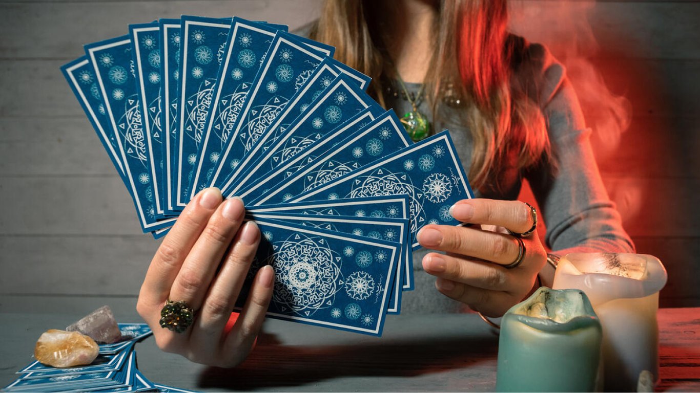 Horoskop dla wszystkich znaków Zodiaku na 8 lipca 2025 według Tarota