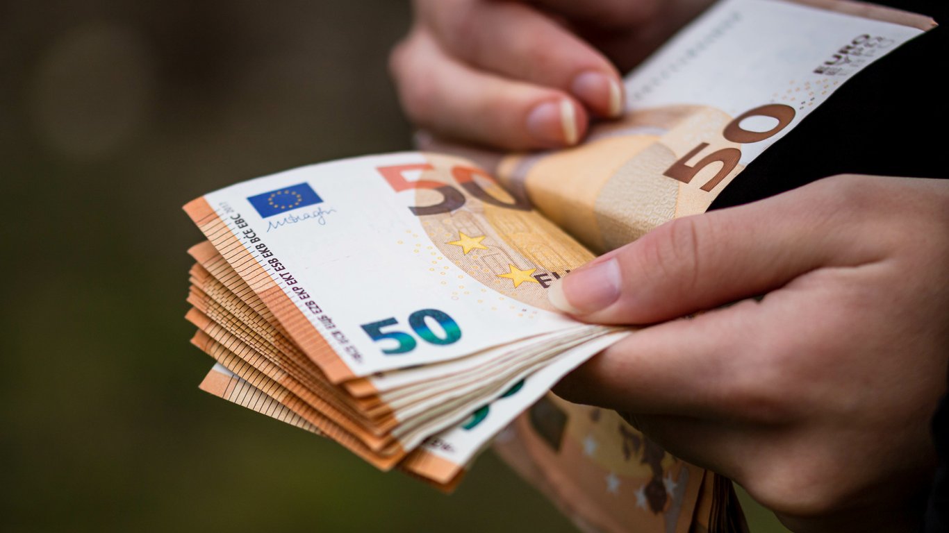 Deutschland wird die Zahlungen an Ukrainer überprüfen - wem die Hilfe 