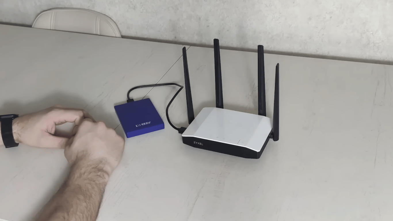 Zasada 10 sekund - jak wzmocnić sygnał routera Wi-Fi